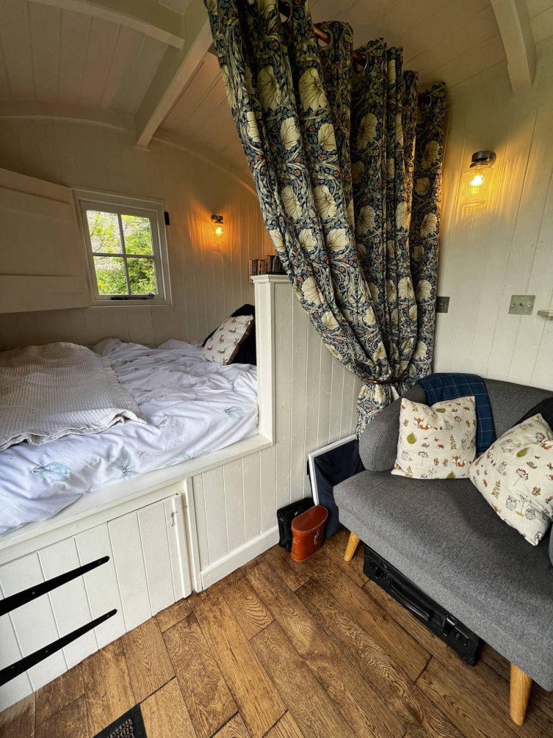 Hadrian Shepherd Hut Beds